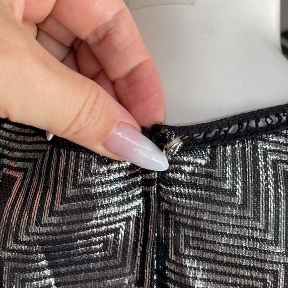 🎀Sass & Bide silk round neck metallic night wings pull over short sleeve blouse - Picture 11 of 12